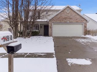 14960 Oak Rd, Carmel, IN 46033