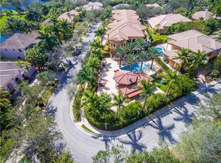 3600 Estate Oak Cir, Fort Lauderdale, FL 33312