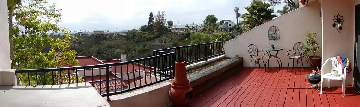 2 bed, 2.5 bath, 1216 sqft, $1,700 — Photo 2