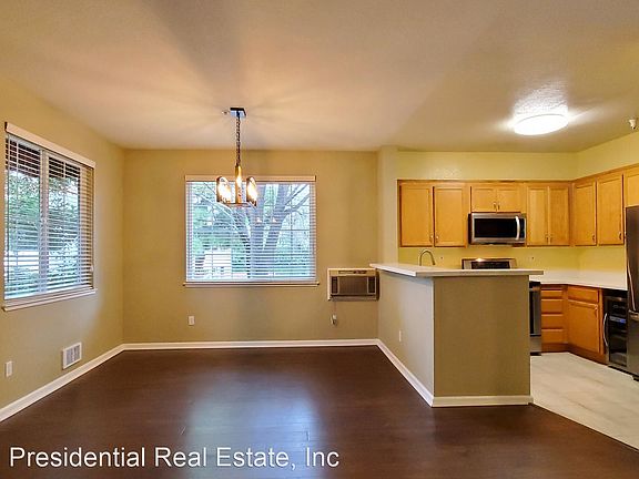 4th image of 250 Santa Fe Ter APT 229