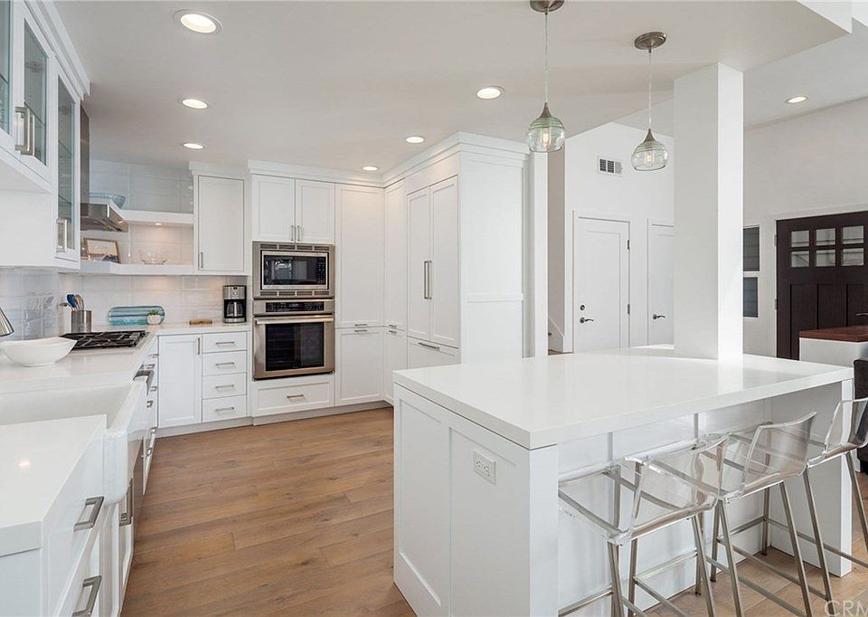 1st image of 11 Tiburon Ct