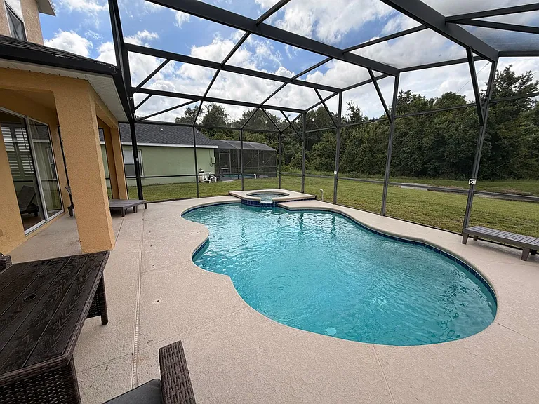260 Blue Jay Way — Photo 19