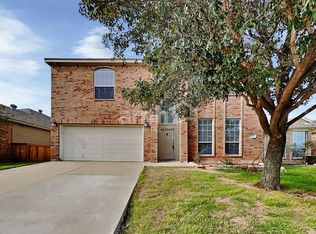 14129 Cedar Post Dr, Fort Worth, TX 76114
