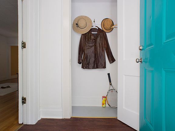 entry hall & closet
