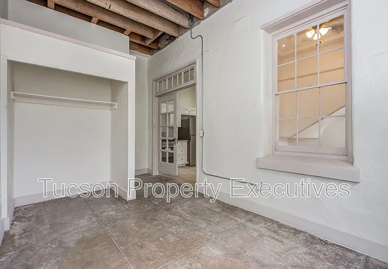 41-1 E McCormick St — Photo 14