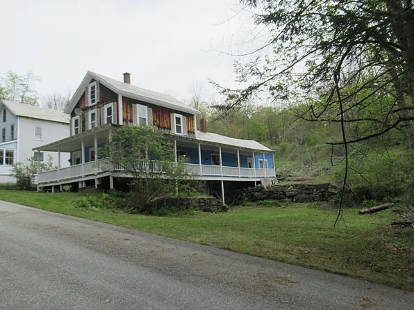 176 Glen Avenue, Readsboro, VT 05350-9798