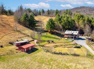 22 Frannys Farm Rd, Leicester, NC 28748