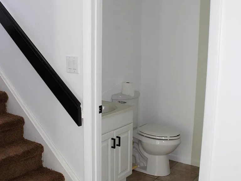 3883 Island Club Cir W — Photo 15