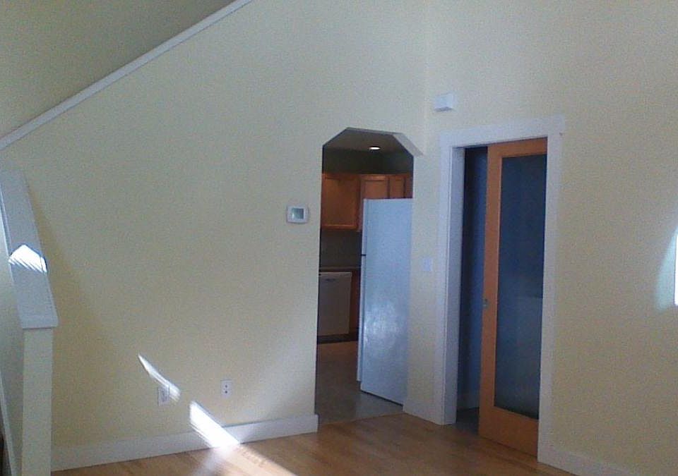 1st image of 1724 10th Ave SE