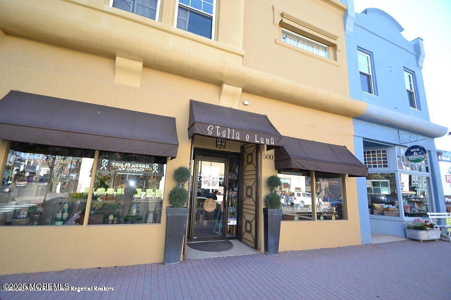 2nd image of 842 Arnold Avenue #5