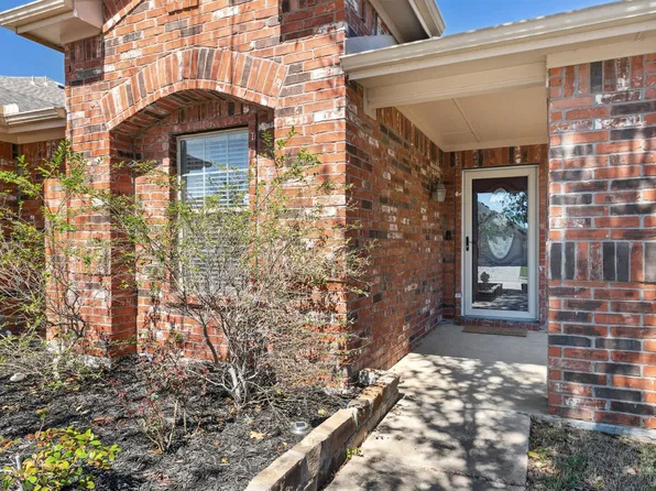 2685 Calmwater Dr, Little Elm, TX 75068