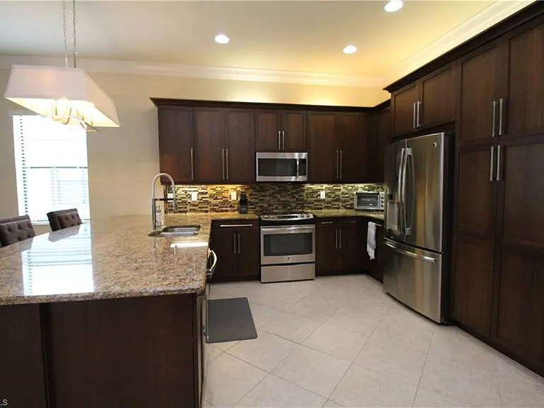 3279 Tahoe Ct — Photo 8