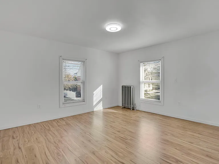 86 Orange St #2 — Photo 9