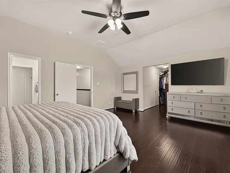 10931 View Pointe Ln — Photo 14