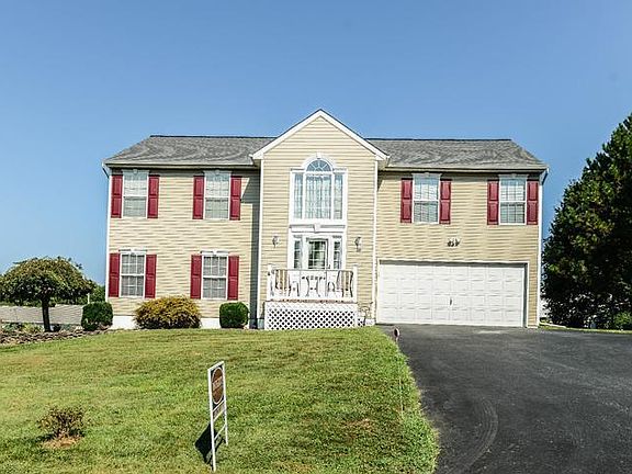 4th image of 37 Crouse Ln