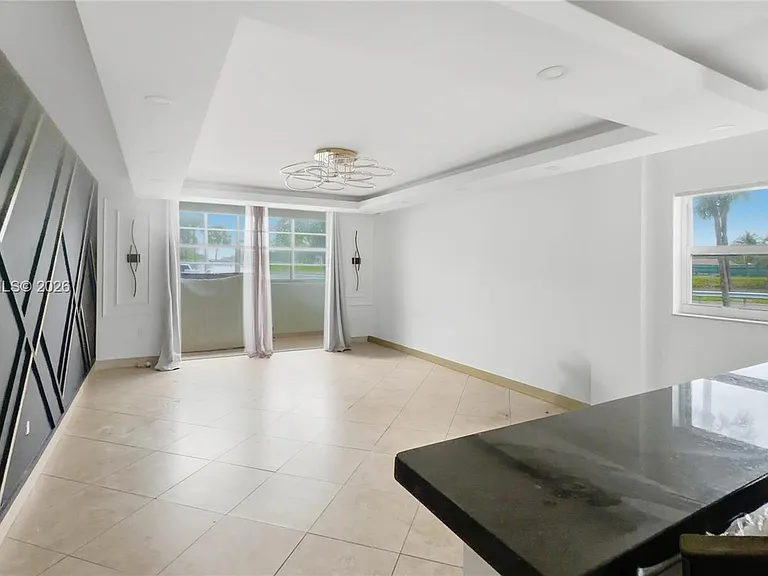 16450 Miami Dr #103 — Photo 18