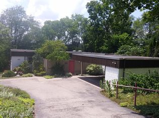 352 Hilldale Dr, Ann Arbor, MI