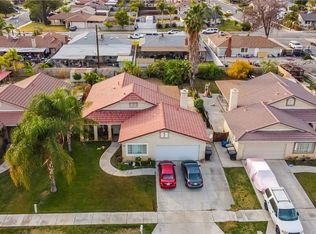 1967 Hunter Rd, Colton, CA 92324