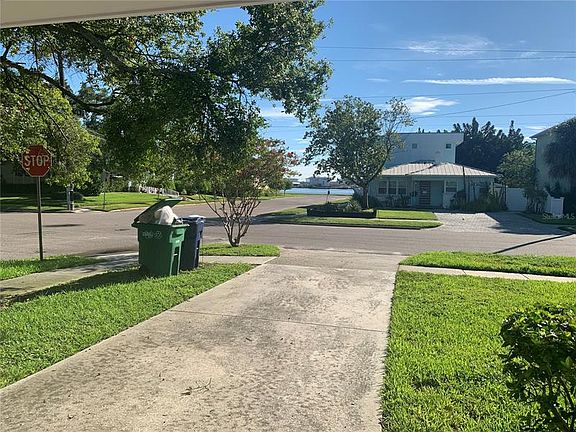 4th image of 502 Columbia Dr
