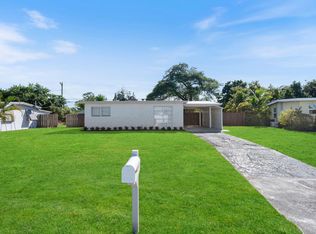 5580 Maypop Rd, West Palm Beach, FL 33415