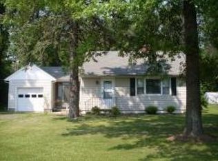 13 Raritan Ave, Flemington, NJ 08822