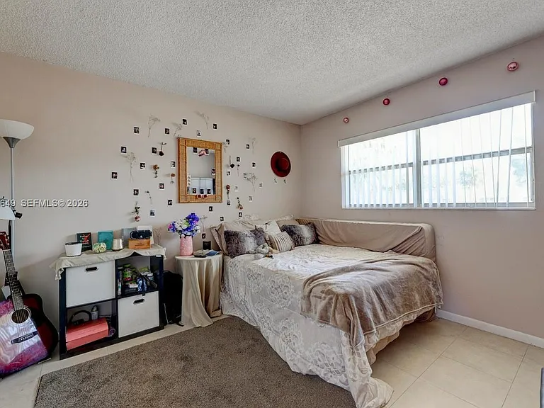 610 SE 2nd Ave #L8 — Photo 8