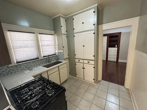 Detached Cottage in Cortez Hills!, 1560 10th Ave, San Diego, CA 92101