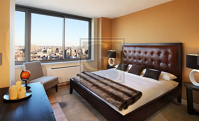 Rented by The GoldStar Group | media 10