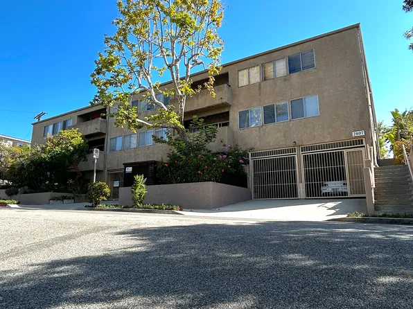 2807 6th St #1, Santa Monica, CA 90405