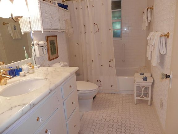 2nd floor bath/marble vanity top