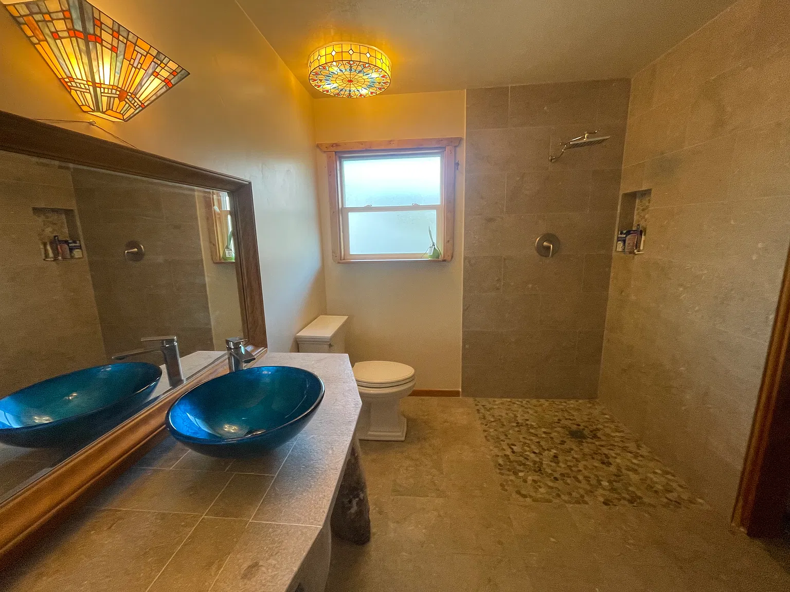 3 bed, 1440 sqft, $2,200 — Photo 2
