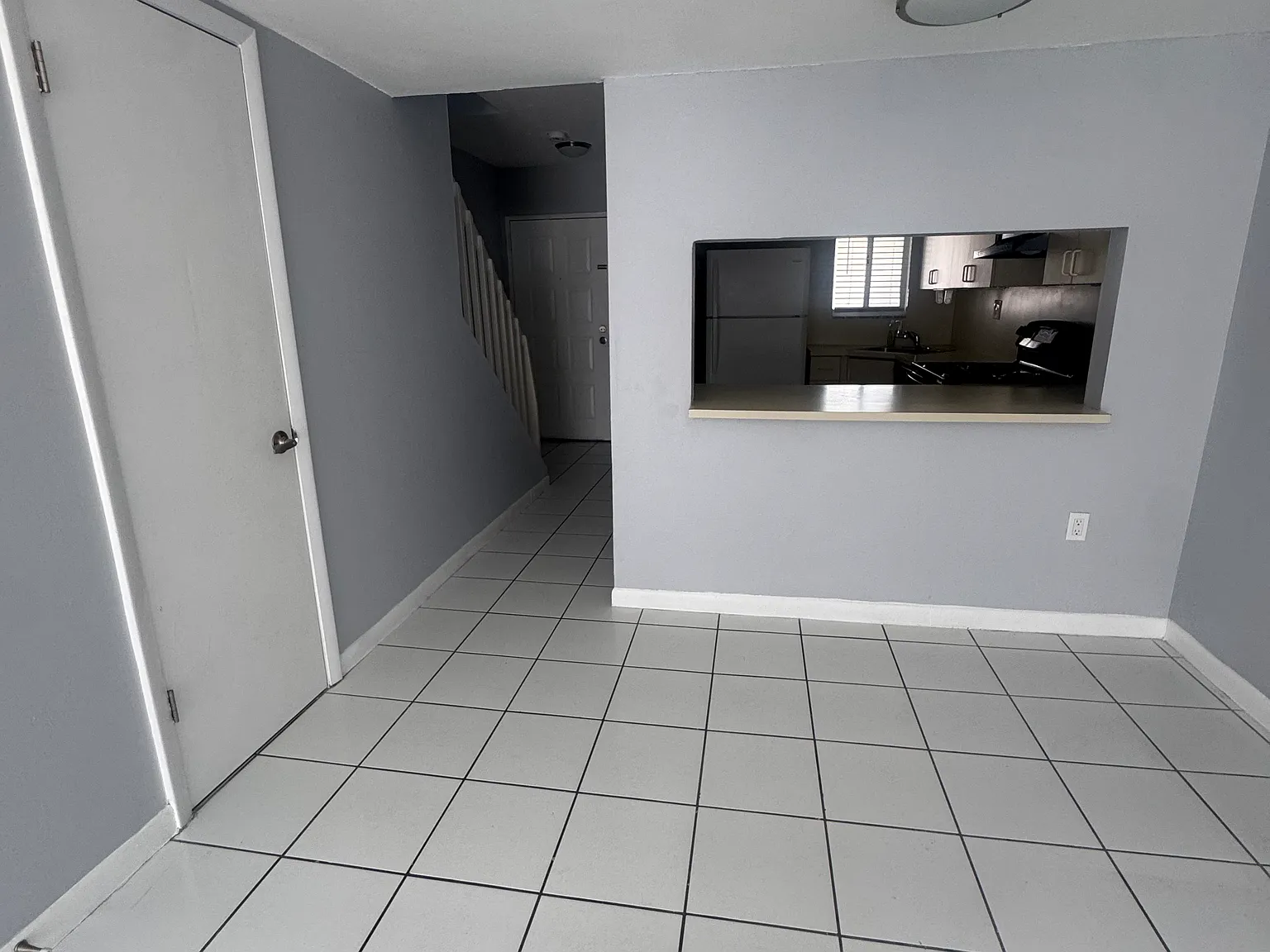 2 bed, 1.5 bath, 1024 sqft, $1,950 — Photo 3