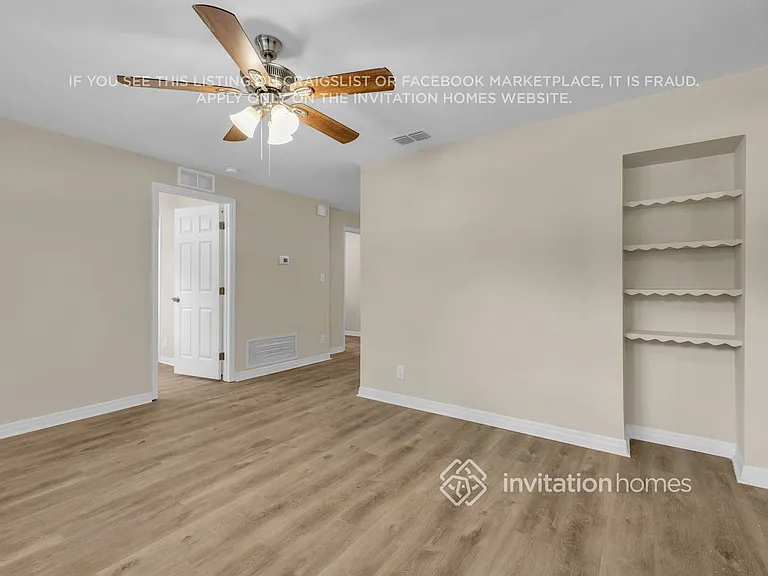 4461 Melvin Cir E — Photo 5