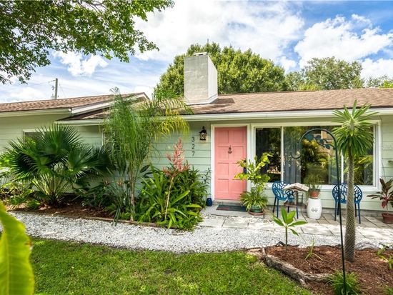 327 N Briggs Ave, Sarasota, FL 34237