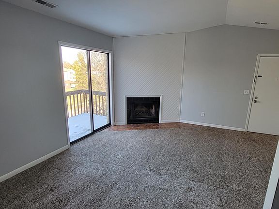 5th image of 2055 Woodtrail Dr
