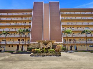 500 NE 12th Ave APT 202, Hallandale, FL 33009