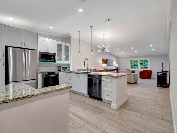 6448 Mill Pointe Circle, Delray Beach, FL 33484