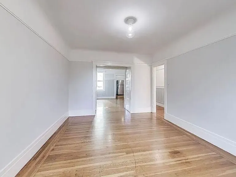 628 Lyon St #1 — Photo 5