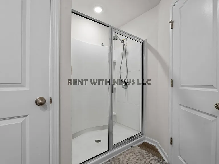 111 Starlight St — Photo 27