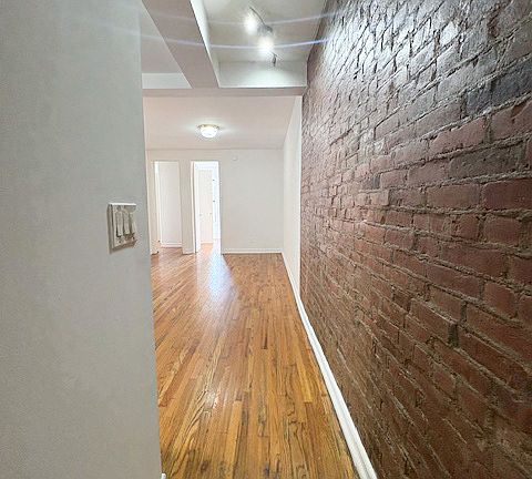 4th image of 514 W 135th St #17C