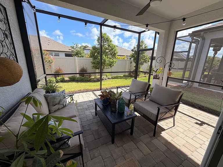 6001 Fiore Dr — Photo 25