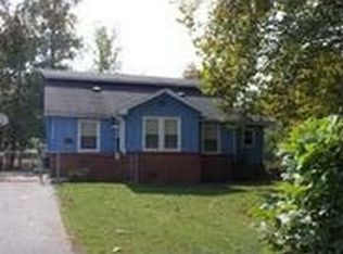 226 Swimming Pool Rd, Hampton, TN 37658