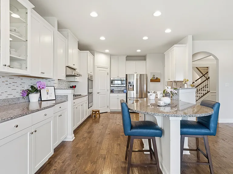 512 Quarry Point Rd — Photo 16