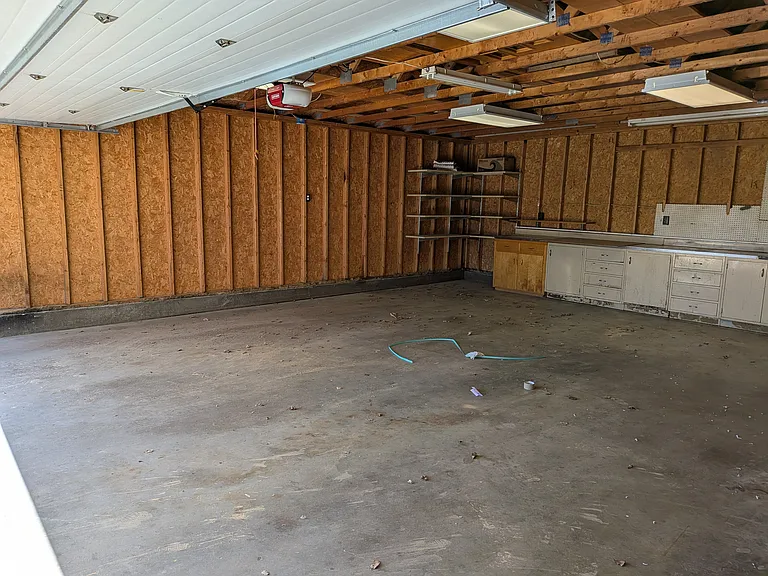 207 Walnut St — Photo 14
