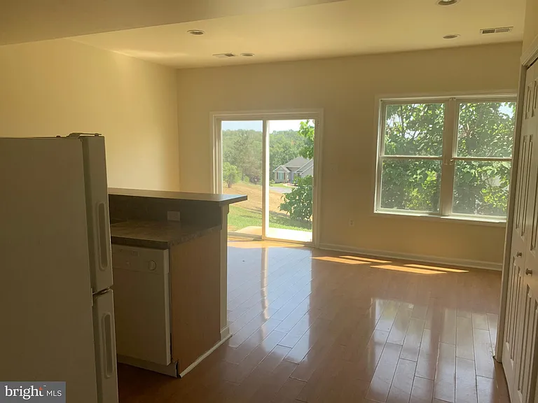 60 Santa Fe Ct — Photo 17