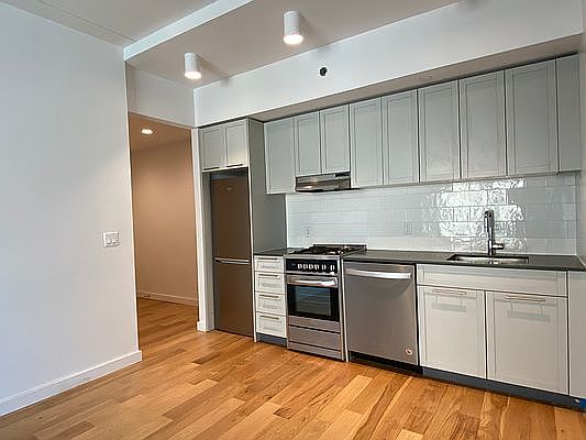 1st image of 150 Union Ave APT 3C