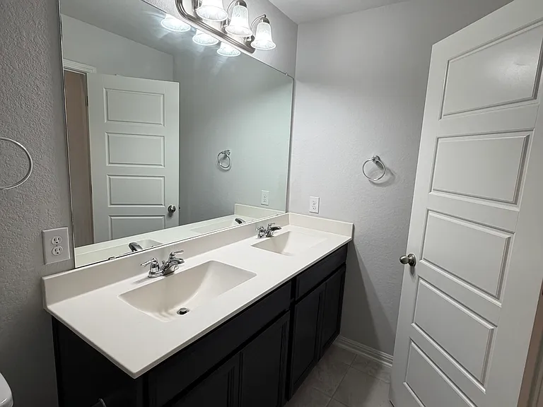 4917 Drovers Path St — Photo 13