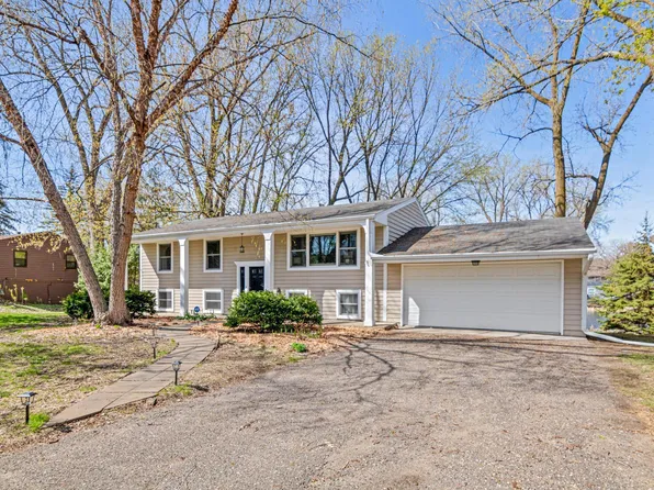 1615 Merrimac Ln N, Plymouth, MN 55447