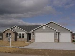 4002 Benvalley Dr, Appleton, WI 54913