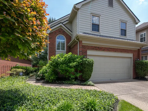2912 Eastbrook Ct, Lexington, KY 40502